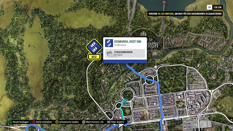 Ein Screenshot der Landkarte. Eine blaue Markierung führt zu einem Rennen.